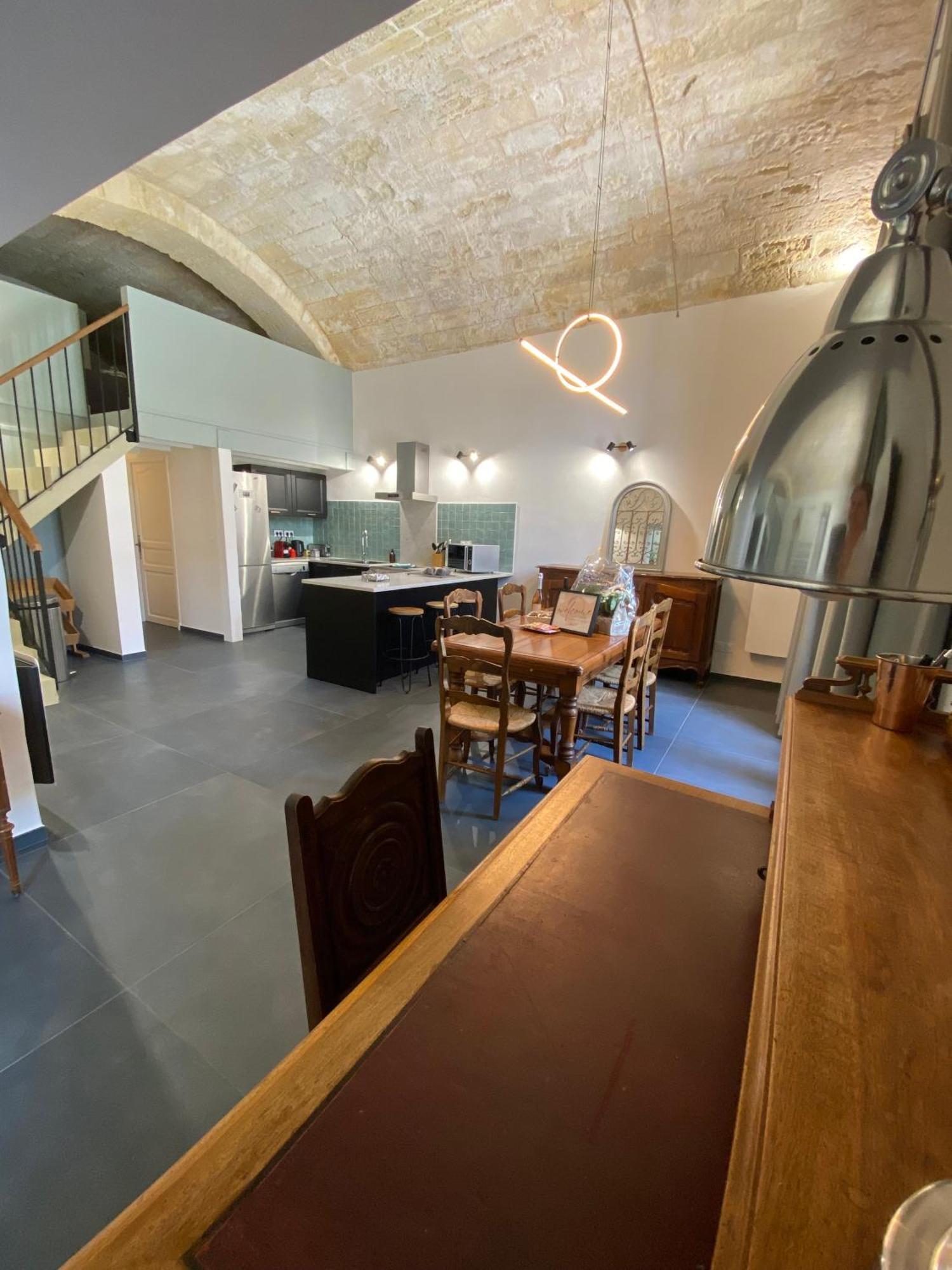 Appartement Avec Piscine Privee Dans Residence Pour 6 Personnes Uzès Eksteriør billede