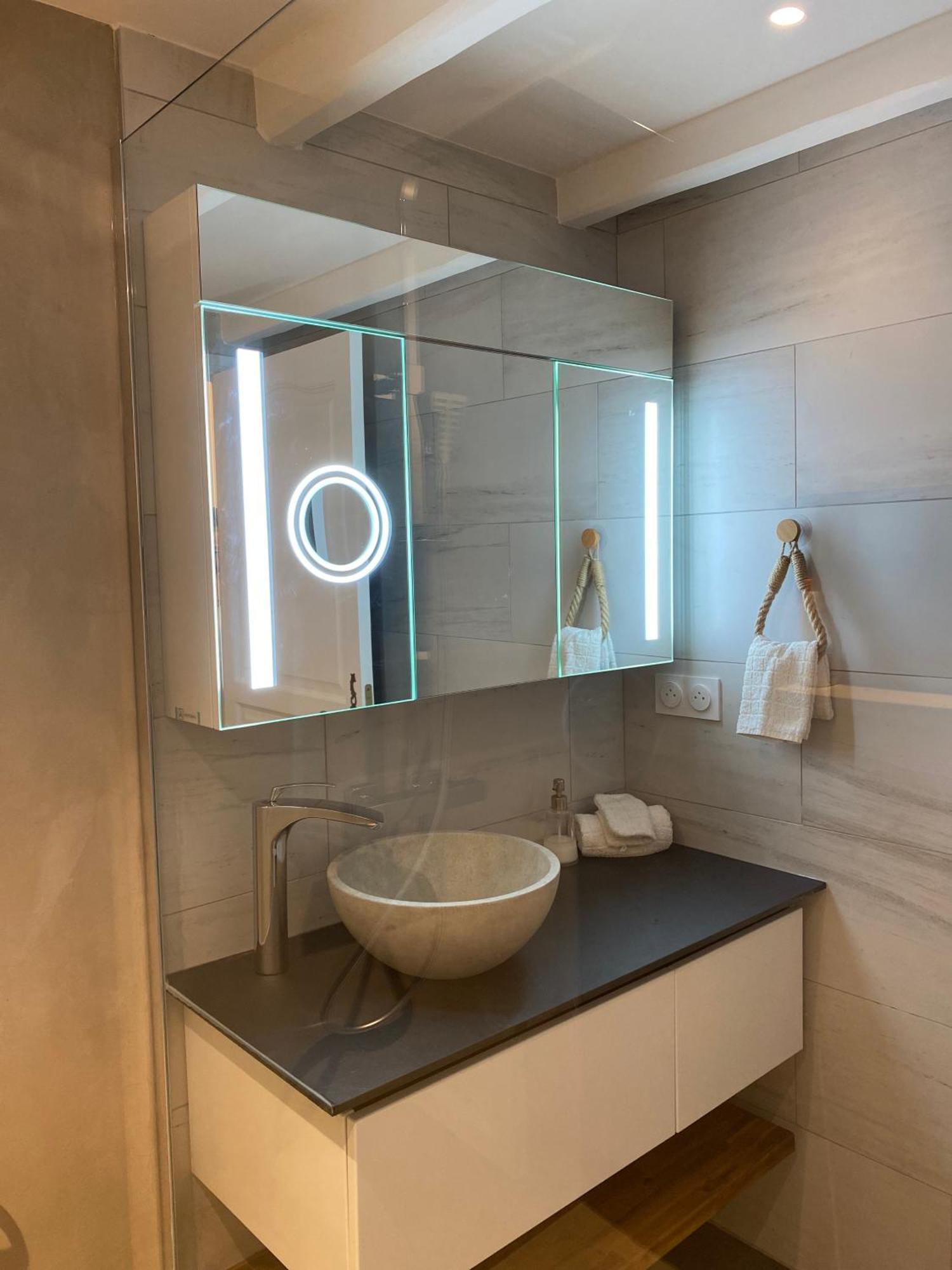Appartement Avec Piscine Privee Dans Residence Pour 6 Personnes Uzès Eksteriør billede