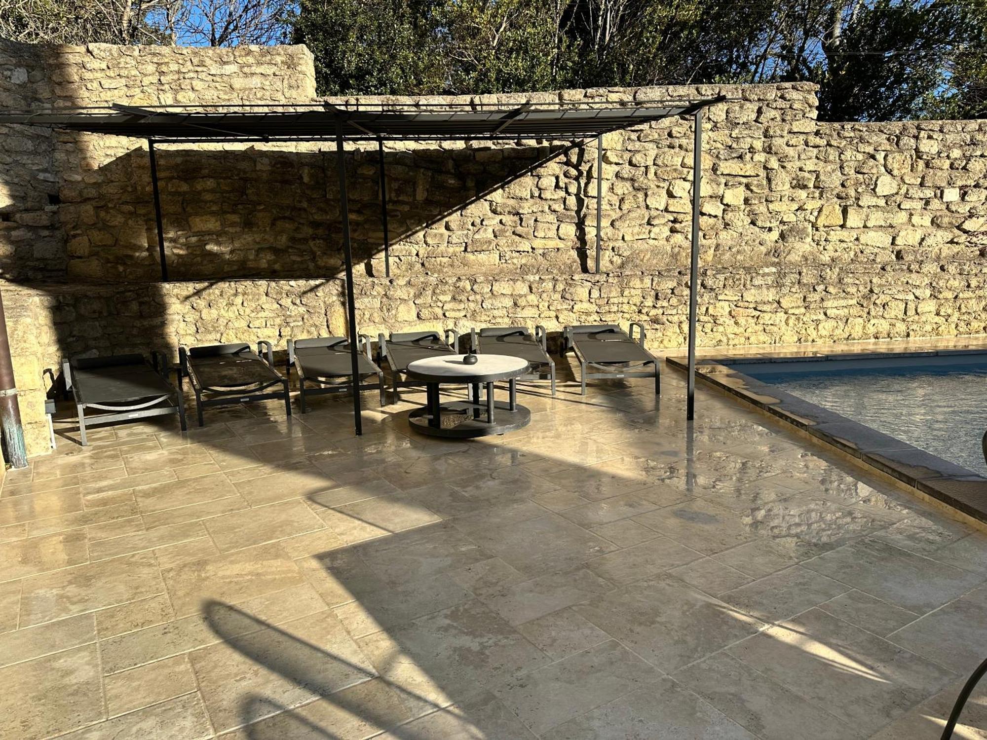 Appartement Avec Piscine Privee Dans Residence Pour 6 Personnes Uzès Eksteriør billede